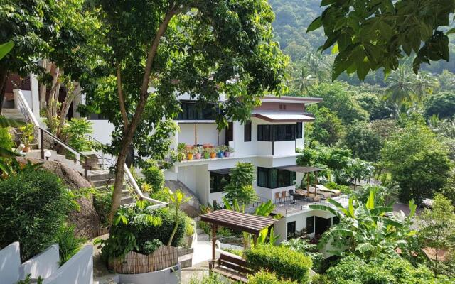 Balcony Villa Koh Tao