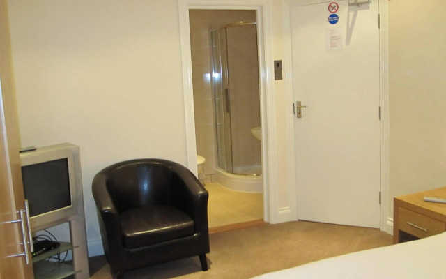 Clifton Lodge Hotel