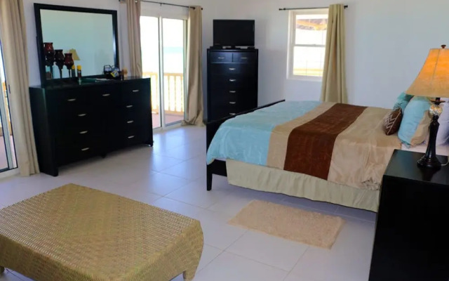 Rendezvous Bay Hotel