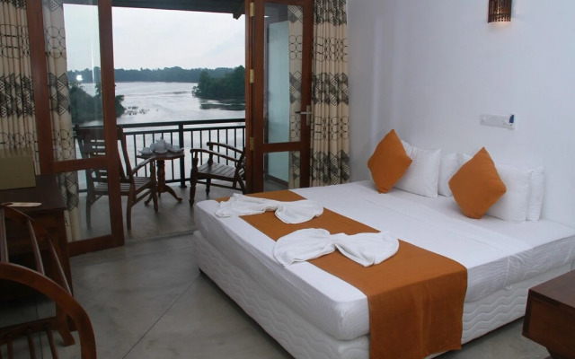 Sanu Lagoon Resorts&Spa