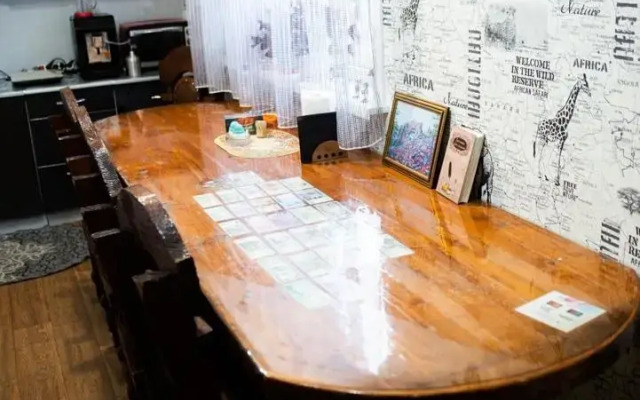 Гостиный Дом