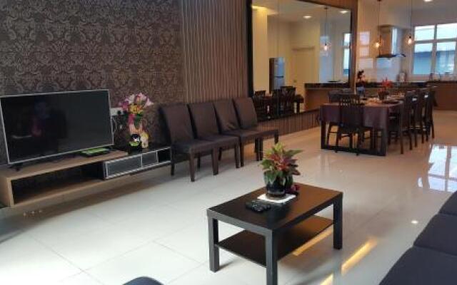 Shamrock Villas Corner OR Seaview