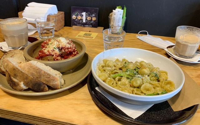 Dishwasher A C Dryer Campbelltown Courtyard East