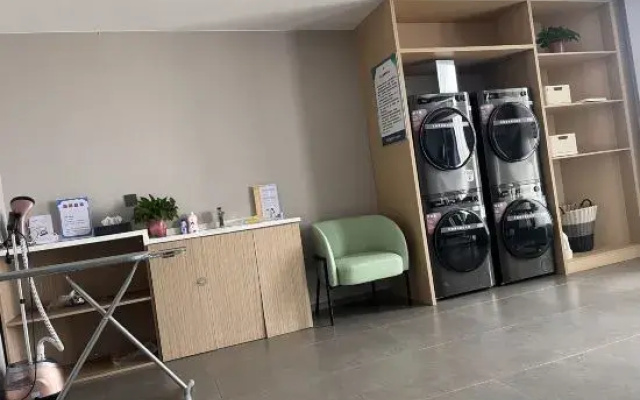 Shanshui E-sports Hotel