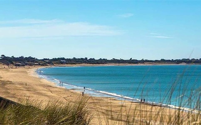 House With 2 Bedrooms in La Couarde-sur-mer, With Enclosed Garden and Wifi - 500 m From the Beach