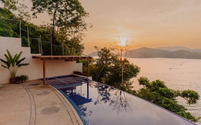 Pacifica Grand Resort & Spa Zihuatanejo