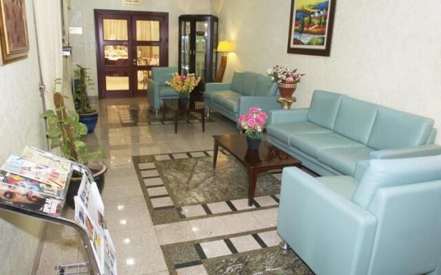 Safeer Plaza Hotel Apartments