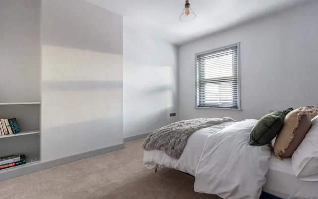 Host Stay Barton Road Retreat