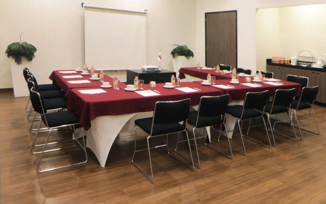 City Express Suites by Marriott Tijuana Rio