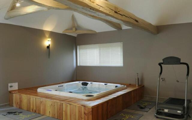 Gîte Creney-prés-Troyes, 3 pièces, 4 personnes - FR-1-543-166