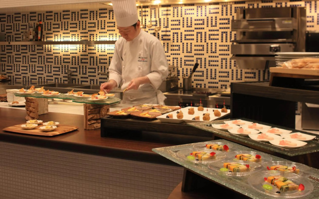 Biwako Hotel