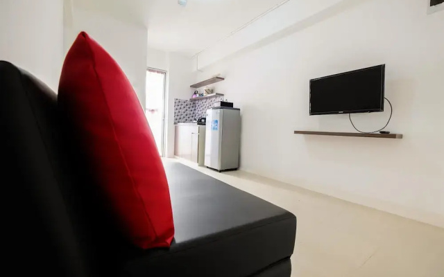 Simple & Cozy 1BR @ Bassura Apartment Near to Bassura City Mall
