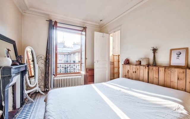 Charming Apartment for 2 in the 12th District