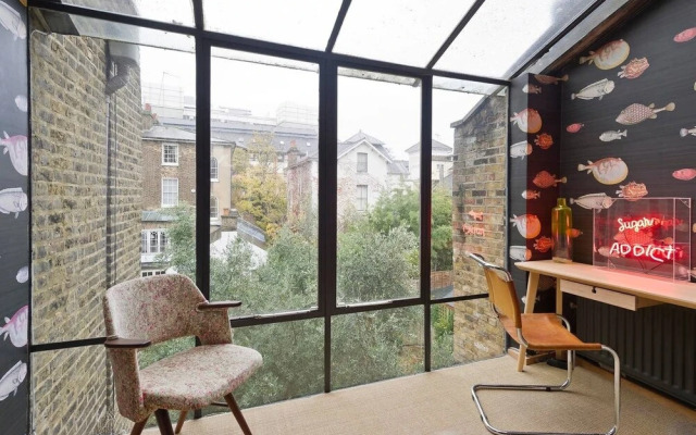 Trendy, Fun 2-Bed in Chelsea