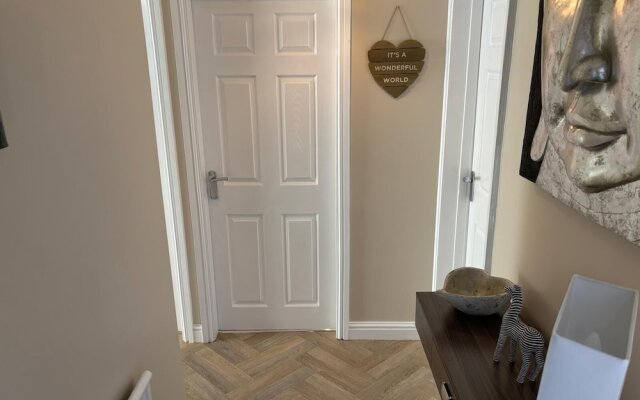 Bungalow-2bed-1bath-petfriendly-parking