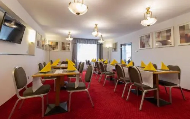 Active & Wellness Hotel Subterra