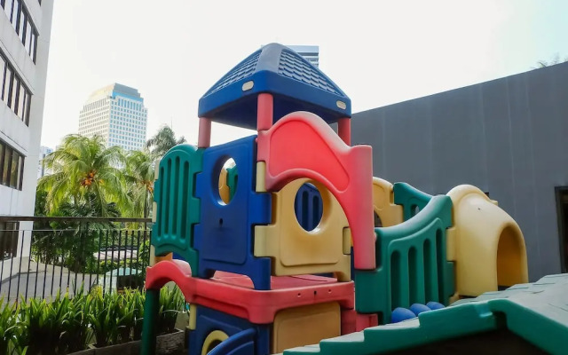 3 Bedrooms Luxury Senopati SCBD Apartment by Travelio