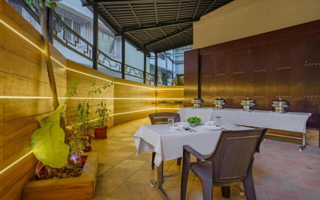 Treebo Premium Savera Inn