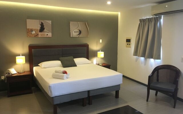 Curacao Suites Hotel