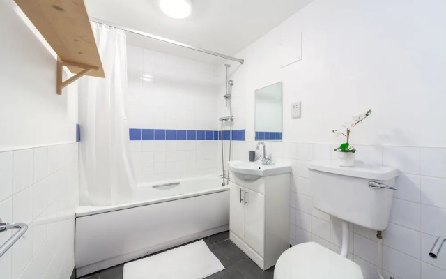 The Whitecross Street Apartment