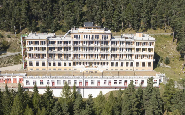 Pràcatinat Hotel & Restaurant