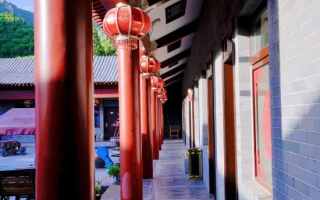 Beijing Badaling Great Wall old ancient inn yard