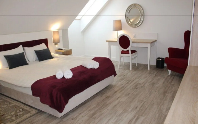 Hotel Rozbicki