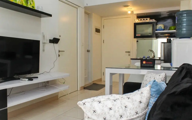 Comfort 2BR at Springlake Summarecon Bekasi Apartment