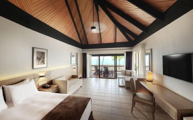 DoubleTree Resort by Hilton Hotel Fiji - Sonaisali Island