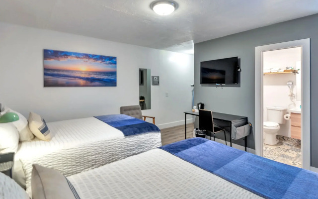 Oasis Hotel