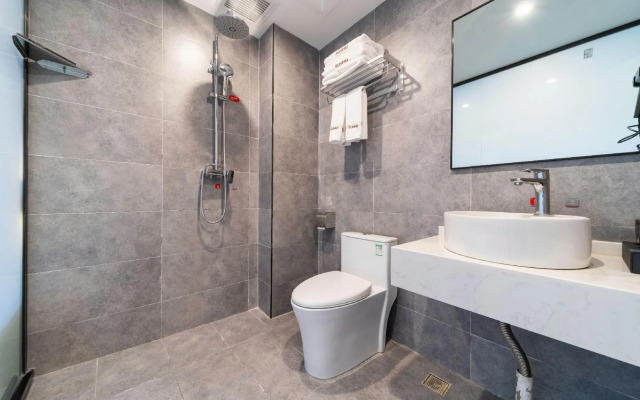 Yayue Hotel (Shangluo Yishui Jinyang Unit Shop)