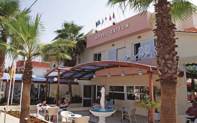 Hotel Triton