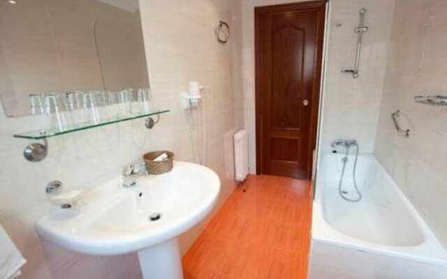 Hostal Coruña