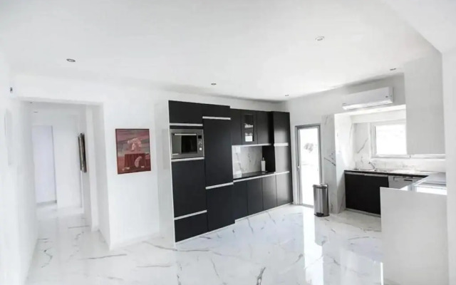 3Br Seaview Limassol