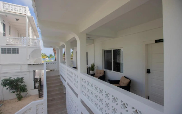 Kokomo Beach Suites