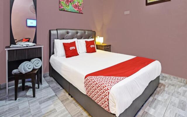 OYO Home 90348 Inspire Rooms