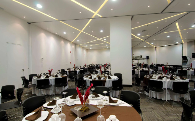 Ramada Encore by Wyndham Aguascalientes