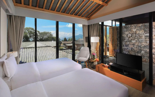The Rock Hotel