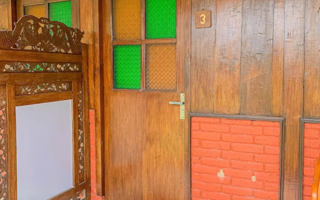 Carla Garden Villa
