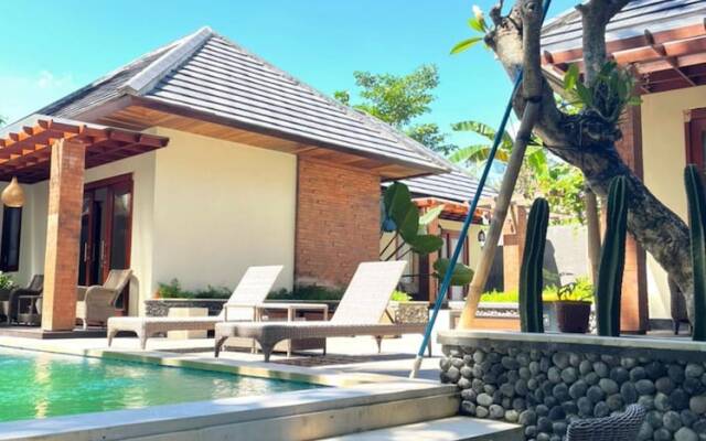 Pandawa Villa Riverside by WizZeLa