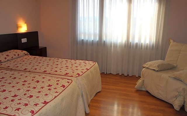 Aparthotel Tres Caminos