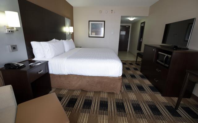 Holiday Inn Express & Suites Ottawa East - Orleans by IHG