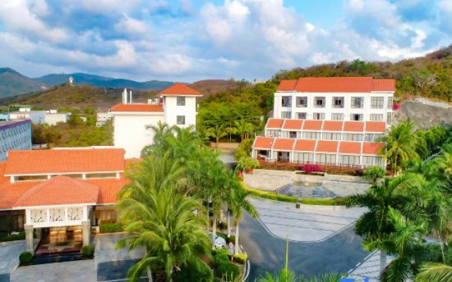 Dadonghai Yihao Resort