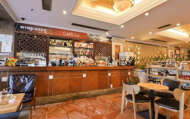 New Pearl River Hotel