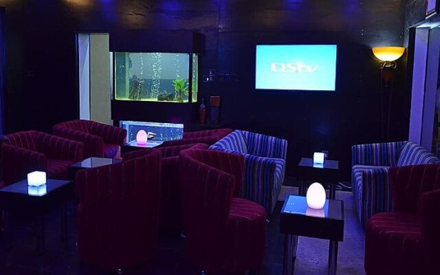 Extended Stay Grand Hotel