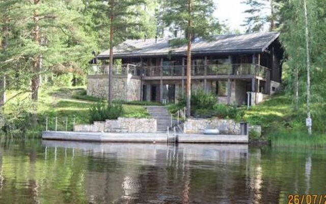 Holiday Home Villa pinjaranta