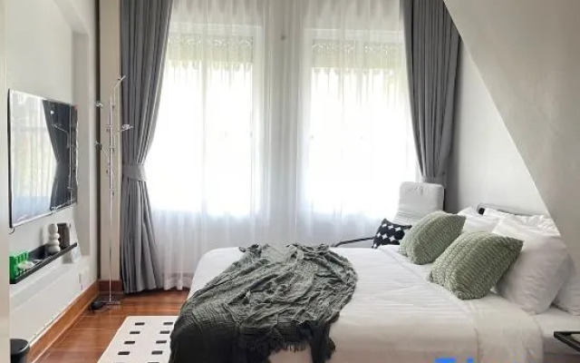 Nueng Rana 113 Unique House in China Town/3BR 2BA