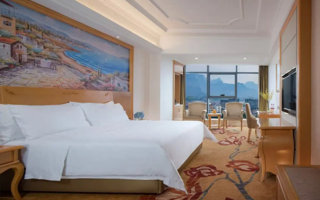 Vienna International Hotel - Dayong city – Guest Rooms – Zhangjiajie