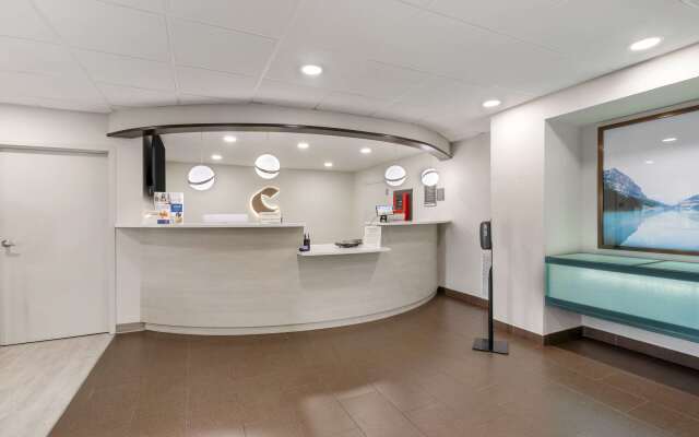 Comfort Inn & Suites Louisville Airport Fair & Expo