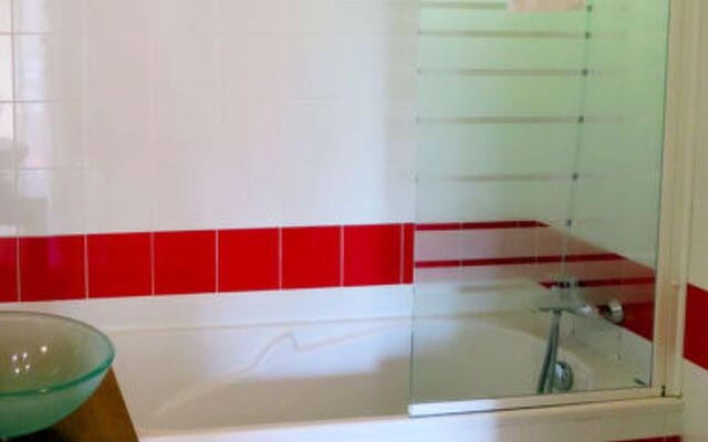 Collines Iduki (BCL 101)